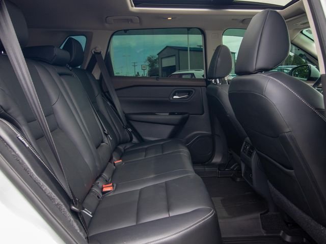 2023 Nissan Rogue SL - Photo 17