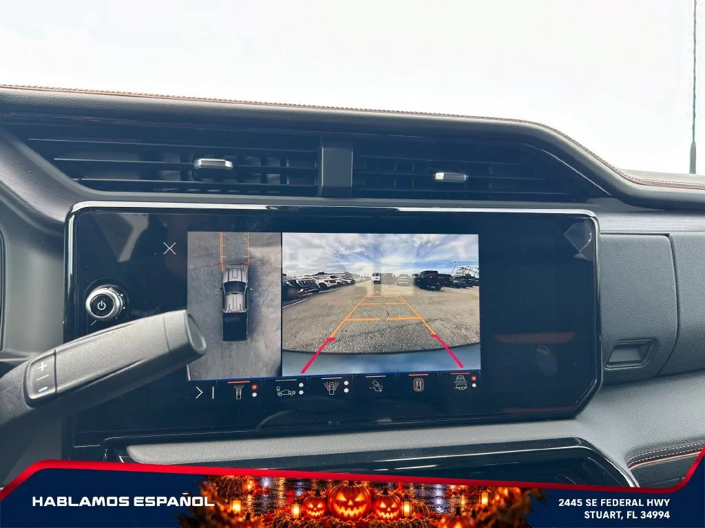 New 2026 Summit White GMC AT4 image 32