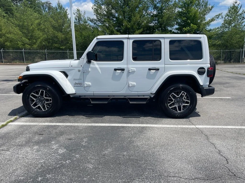 Used 2024 White Jeep Sahara image 2