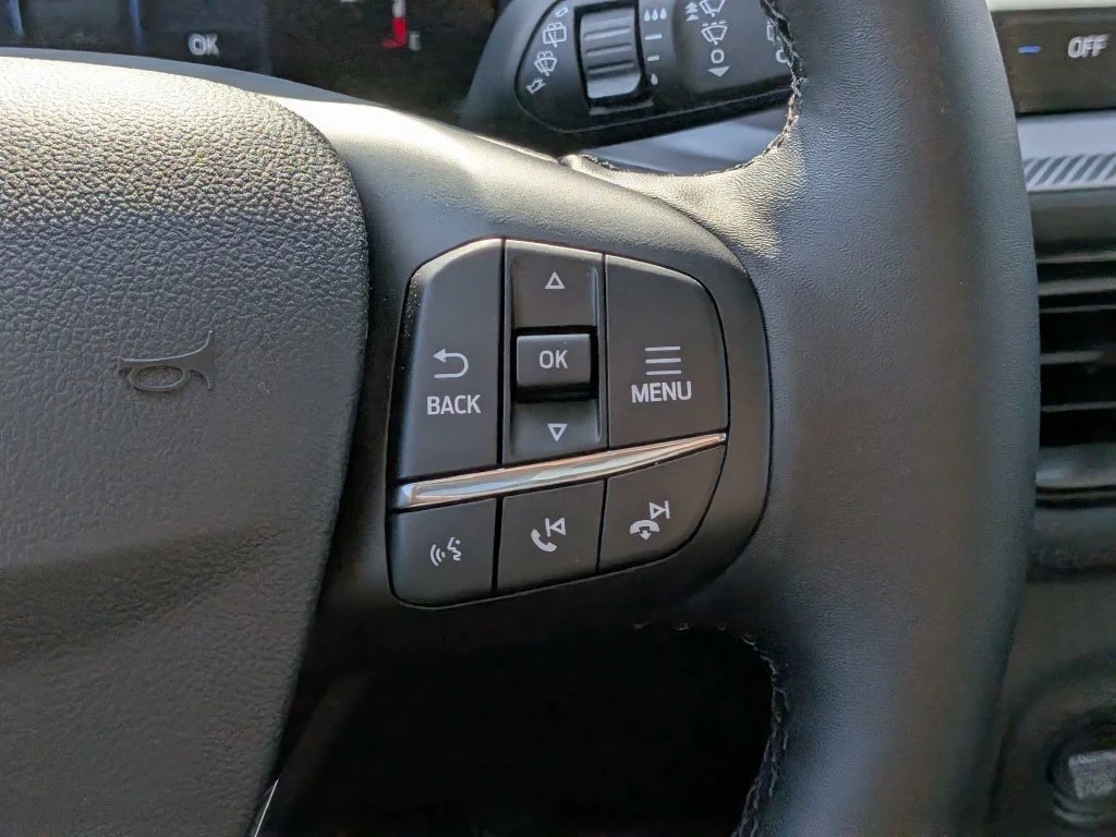 New 2026 Velocity Blue Metallic Ford Outer Banks® image 22