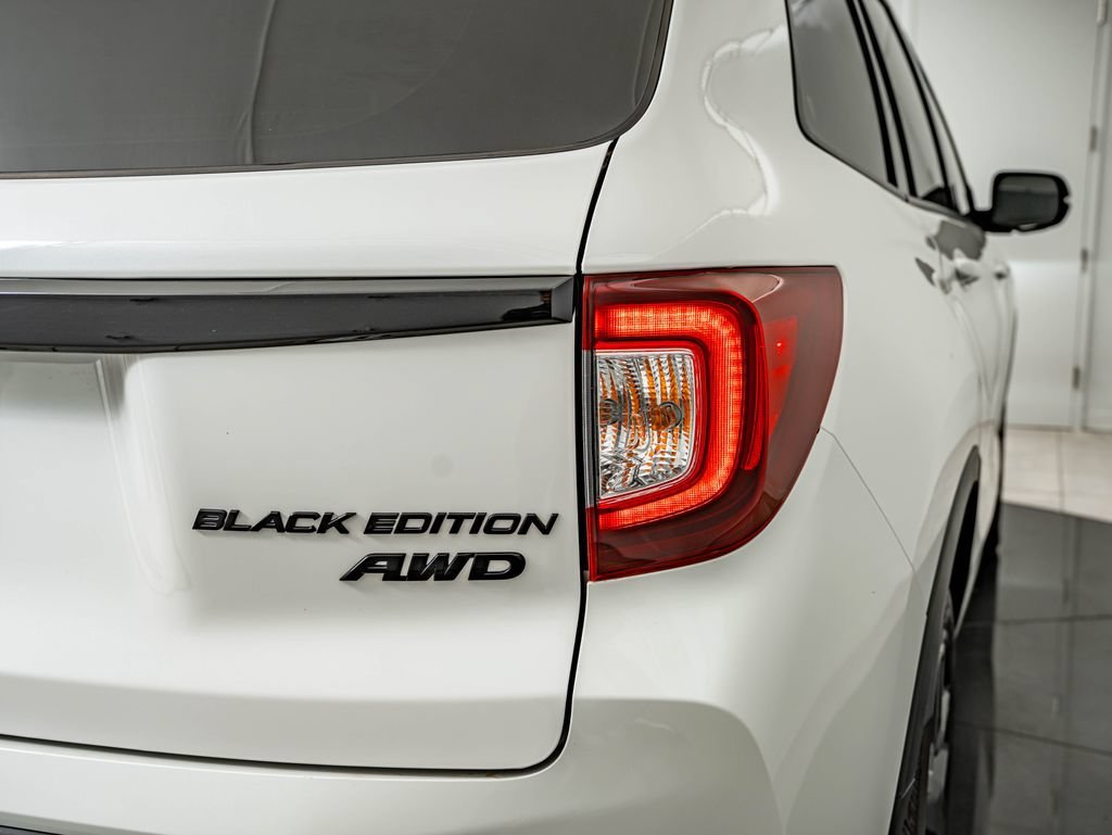 Used 2024 Platinum White Pearl Honda Black Edition image 15