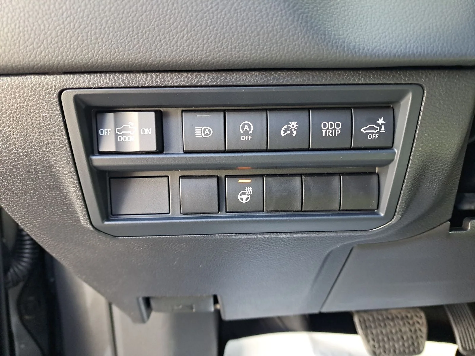 2026 Toyota Tundra Limited - Photo 37