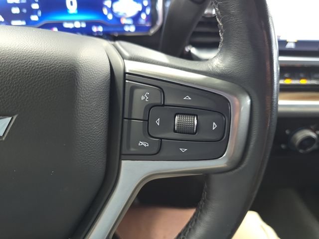 Used 2022 Black Chevrolet LT image 18