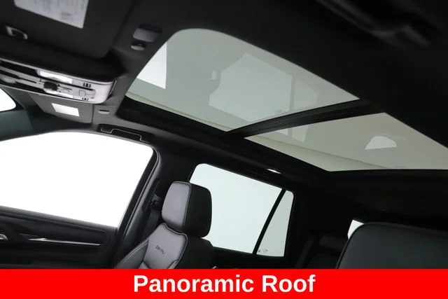 Used 2023 White GMC Denali image 19