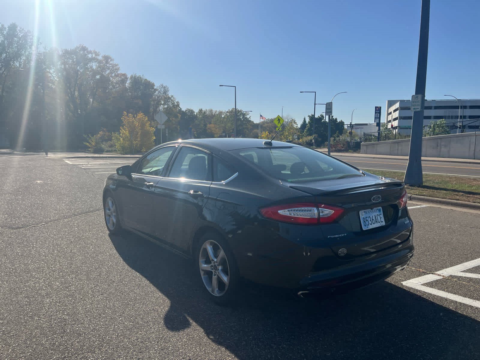 Used 2015 Tuxedo Black Ford SE image 3