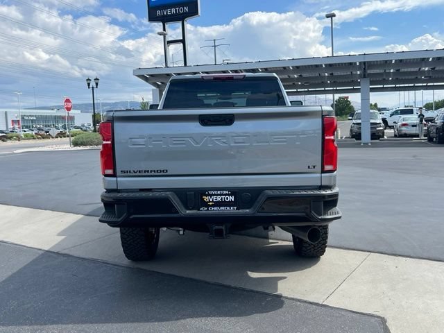 New 2026 Sterling Gray Metallic Chevrolet LT image 5