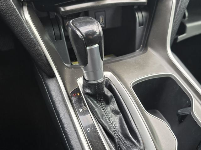 Used 2018 Black Honda Touring 1.5T image 31