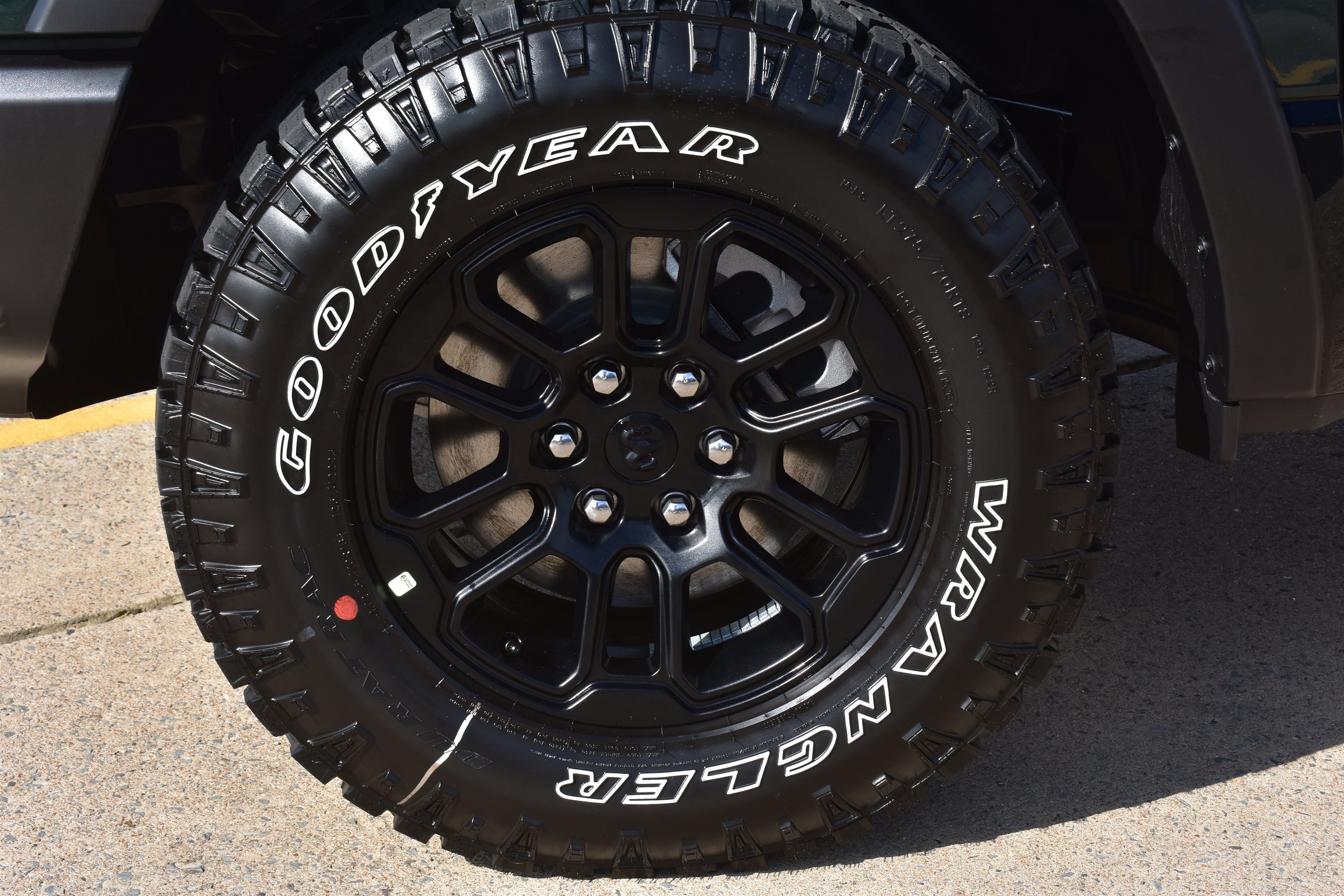New 2026 Serrano-Green Metallic Exterior Paint RAM Rebel image 11