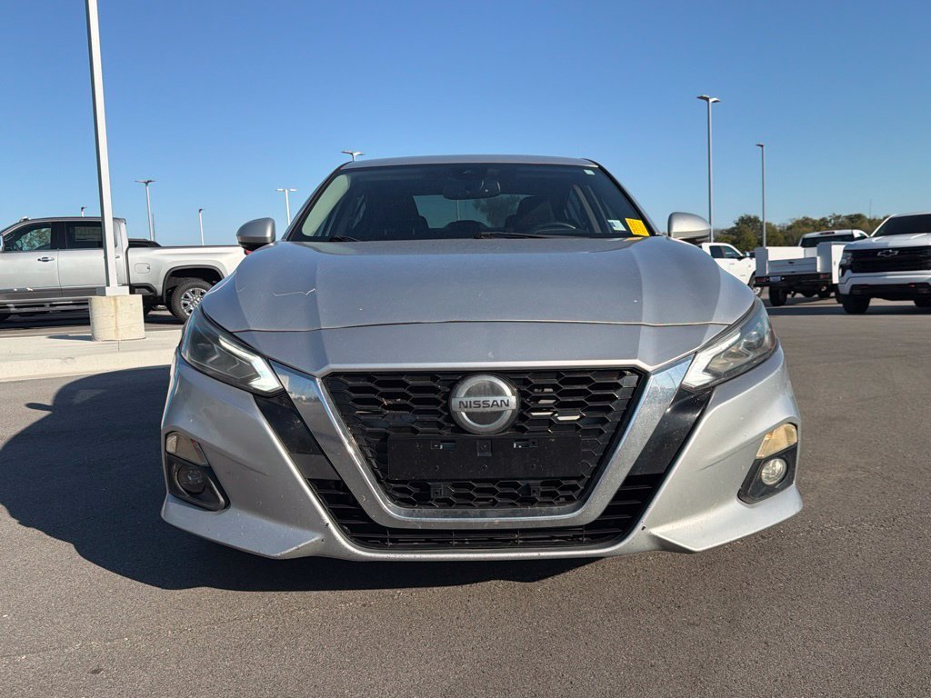 Used 2019 Nissan Altima SV with VIN 1N4BL4DV8KC108290 for sale in Kansas City