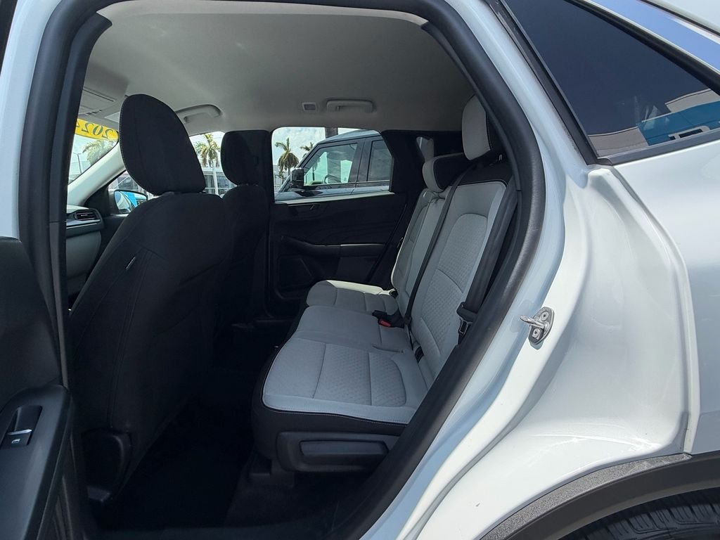 Used 2024 White Ford Active image 9