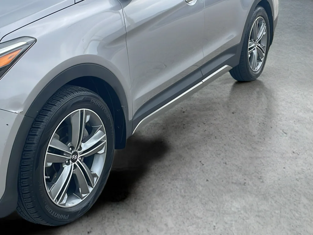 Used 2017 Gray Hyundai Limited Ultimate image 42
