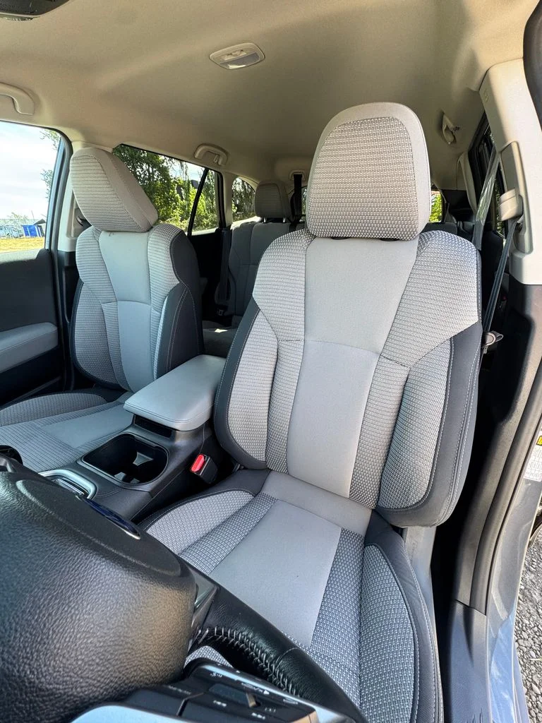Used 2023 Gray Subaru Premium image 33