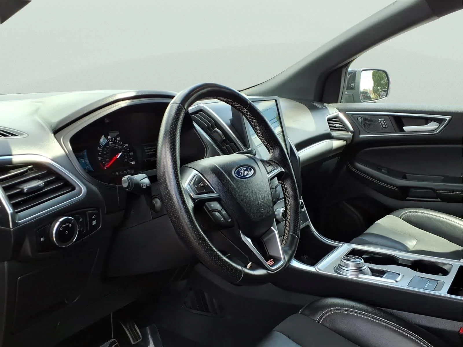 Used 2024 Agate Black Ford ST image 15