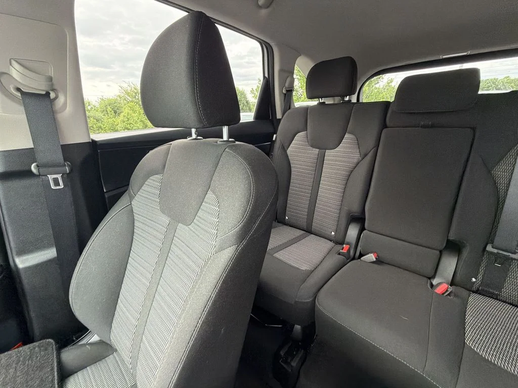 Used 2024 White Kia LX image 12