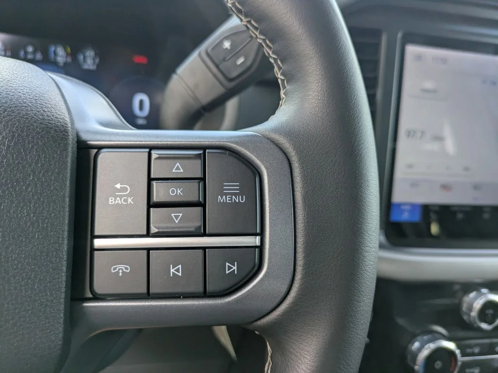 Used 2025 Black Ford XLT image 25