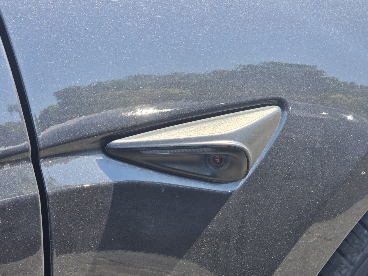 Used 2025  Tesla Long Range image 14