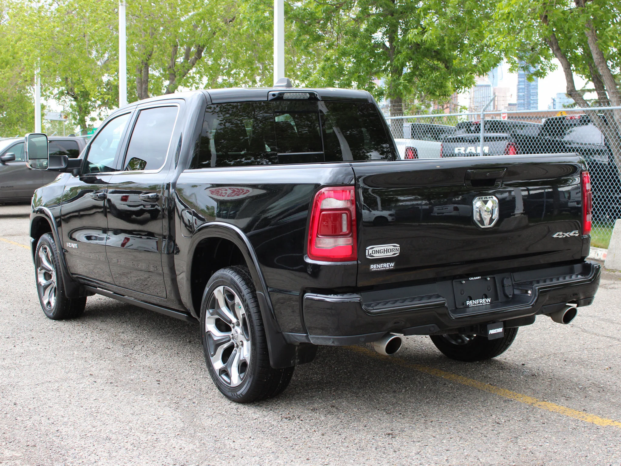 Certified Used 2023 Black RAM Limited Longhorn * HEMI V8 | Trailer Tow | Running Boards | Apple CarPlay | RamBox | Head-Up Display image 13