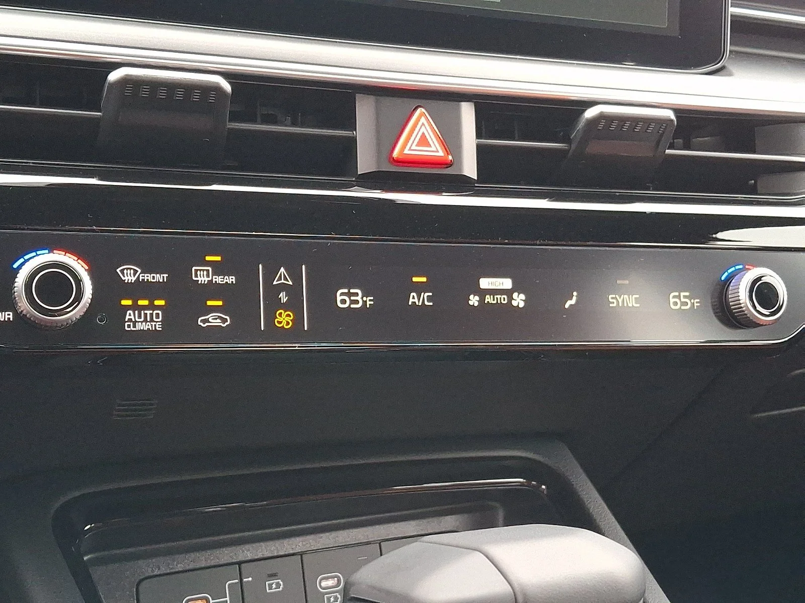 New 2026 Wolf Gray Kia GT-Line AWD image 8