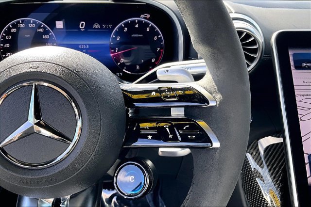 Used 2022  Mercedes-Benz SL 63 AMG® image 21