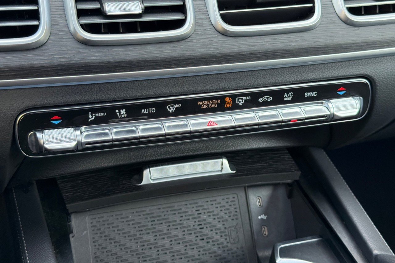Used 2026 OBSIDIAN BLACK METAL Mercedes-Benz GLE 450 image 20