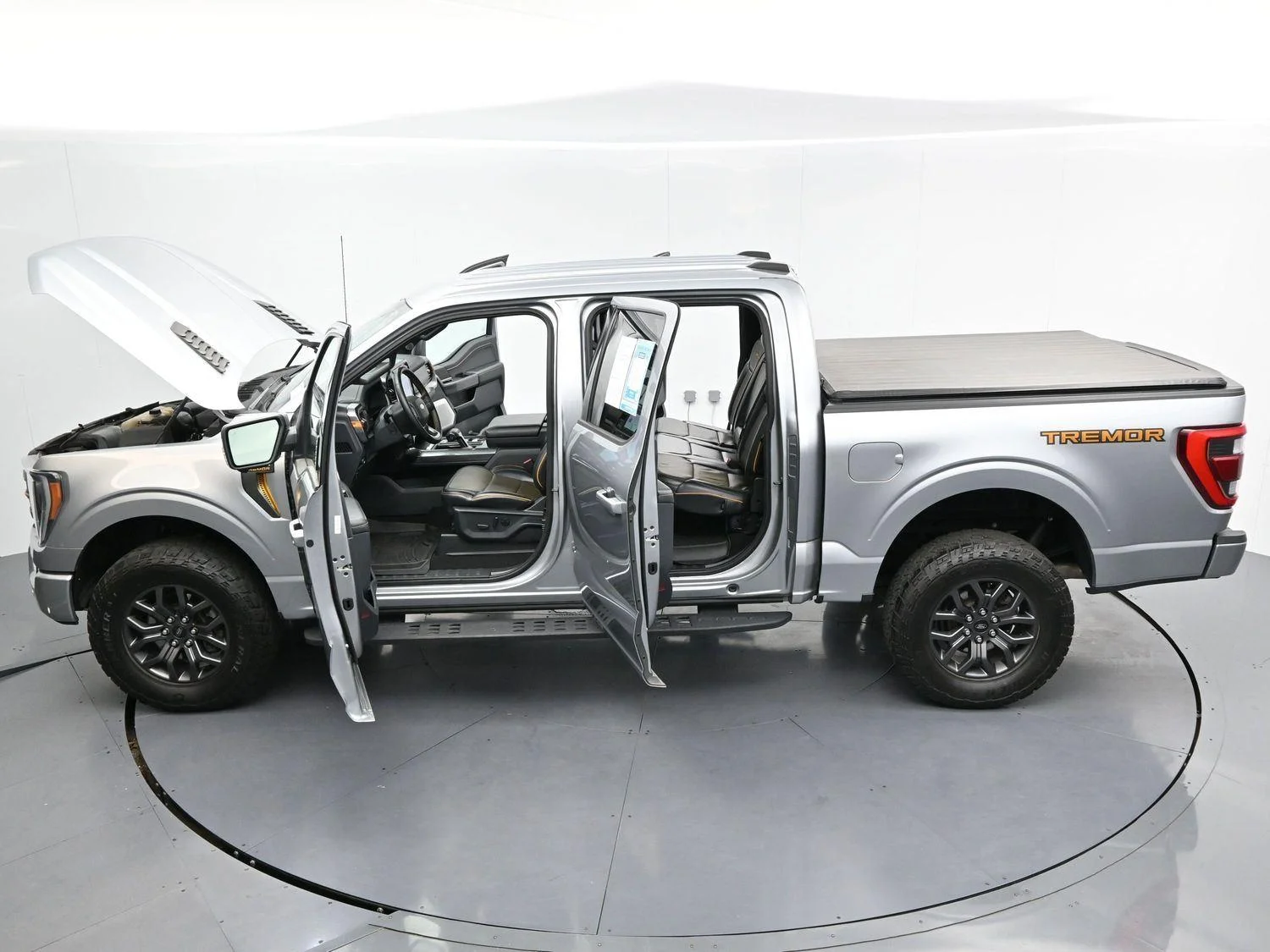 Used 2023 Iconic Silver Ford Tremor image 45