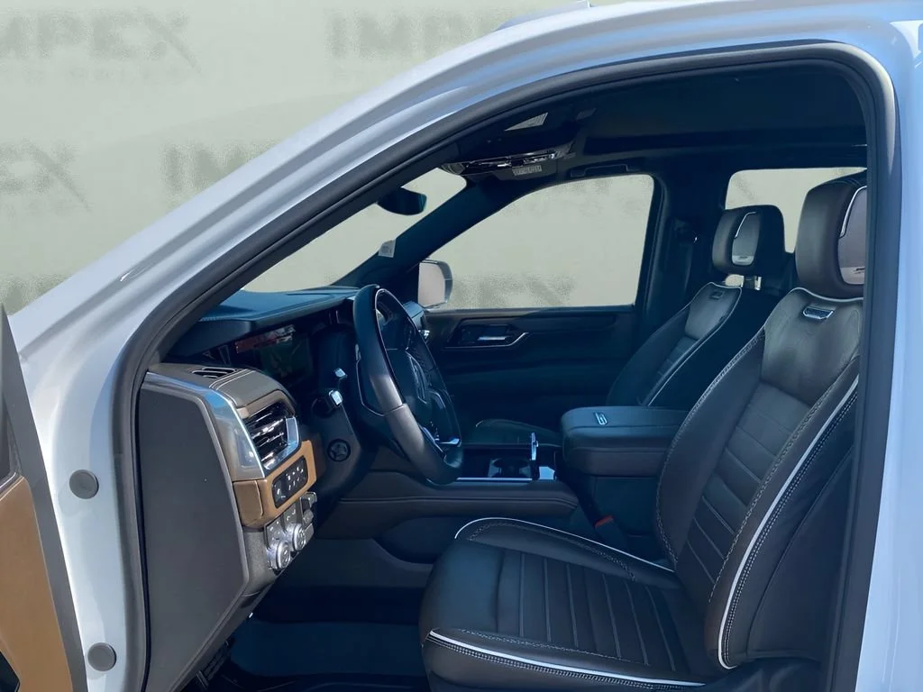 Used 2026 Summit White GMC Denali Ultimate image 9
