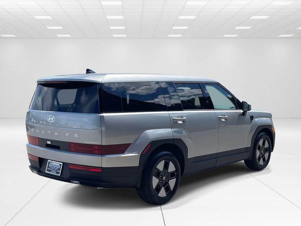 2026 Hyundai Santa Fe SE - Photo 6