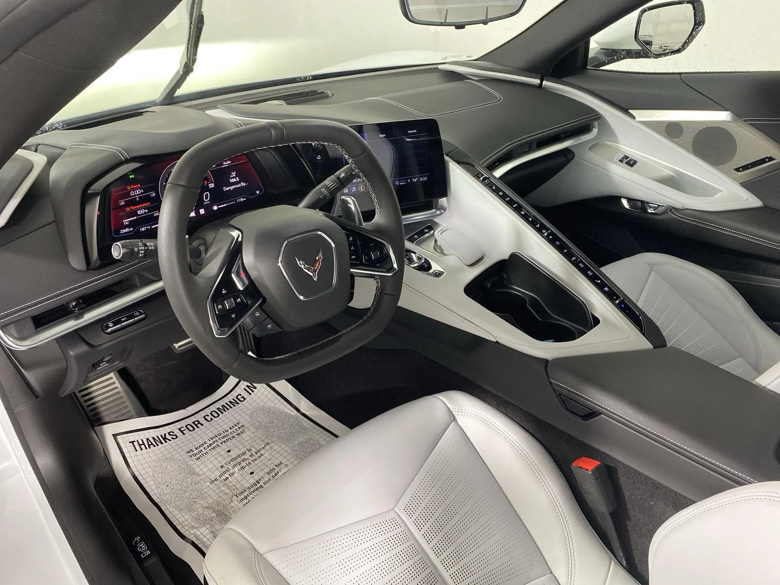 Used 2023 Arctic White Chevrolet 2LT image 21