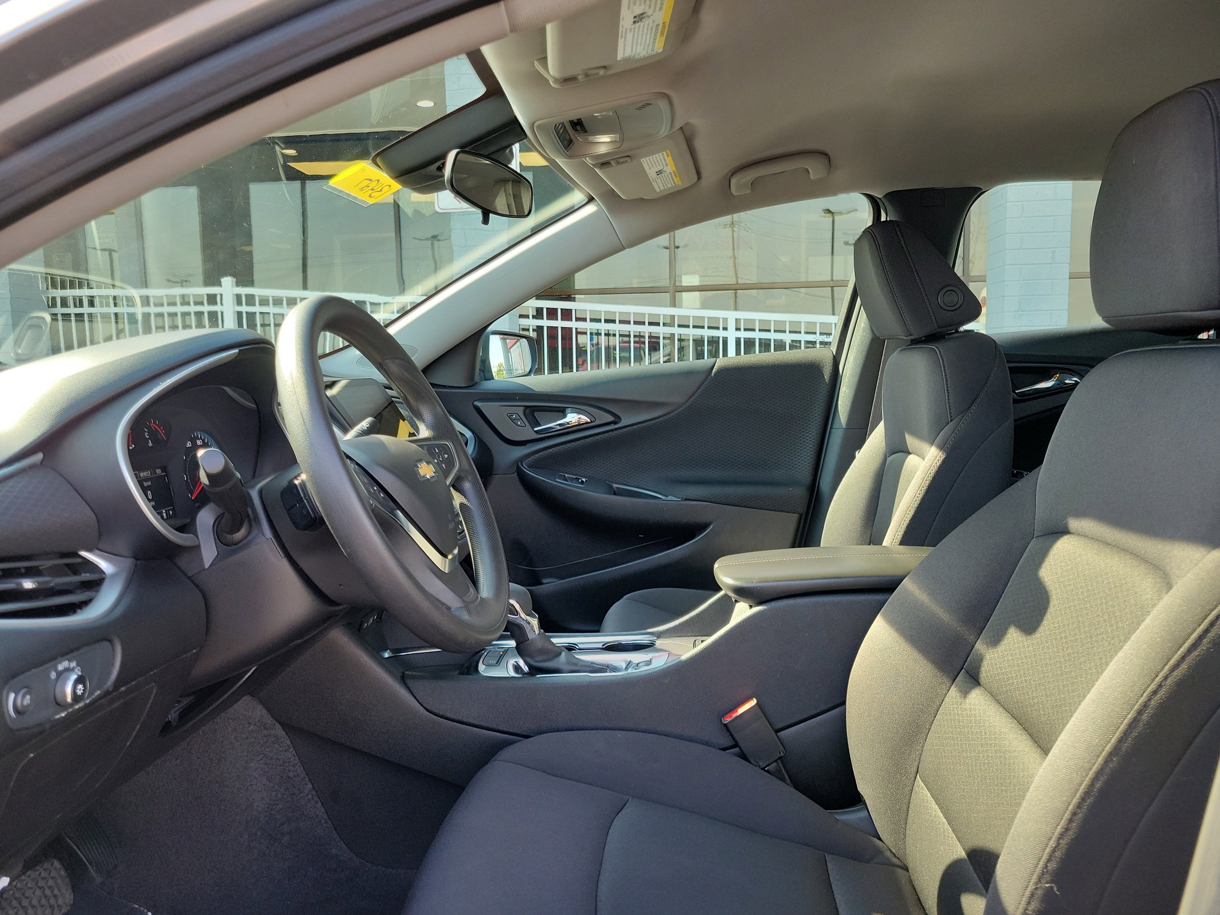 Used 2024 Sterling Gray Metallic Chevrolet LT image 15