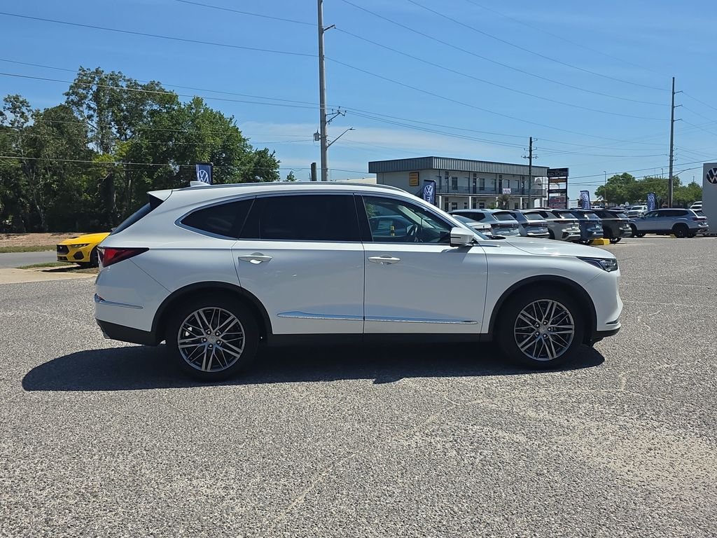 Used 2023  Acura Advance image 8