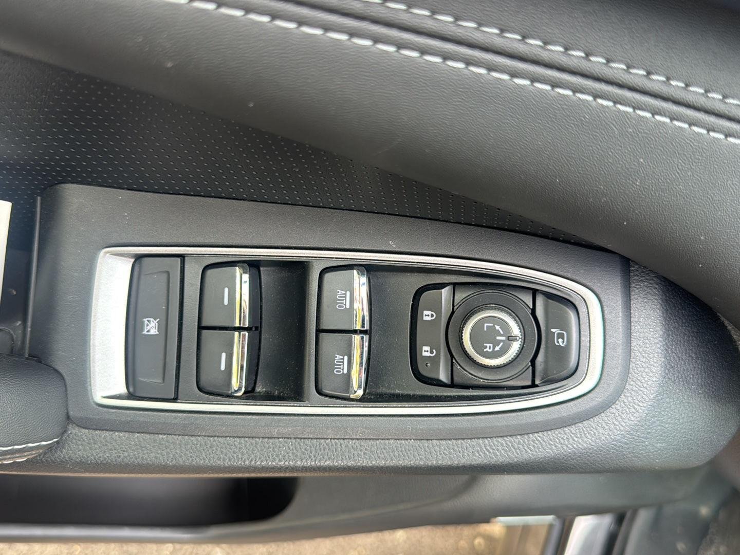 Used 2023 Magnetite Gray Metallic Subaru Touring image 11