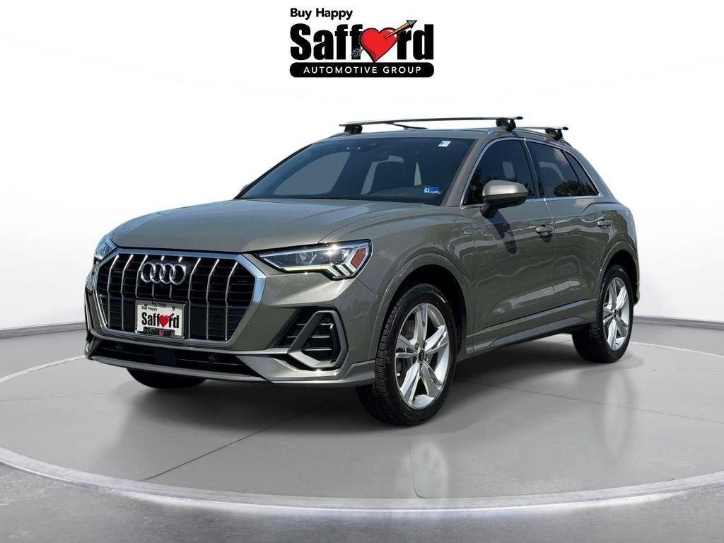 2022 Audi Q3 45 TFSI S Line Premium Plus quattro's photo