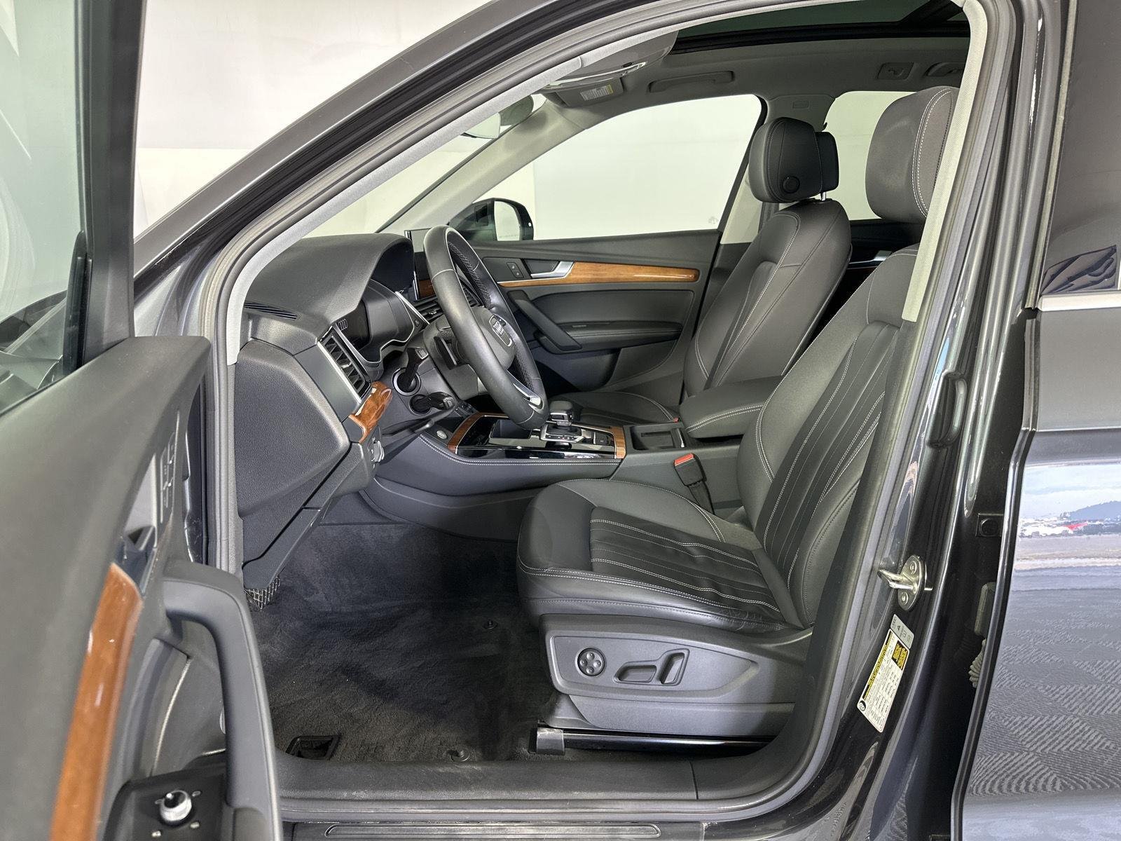Used 2021 Manhattan Gray Metallic Audi Premium Plus image 8