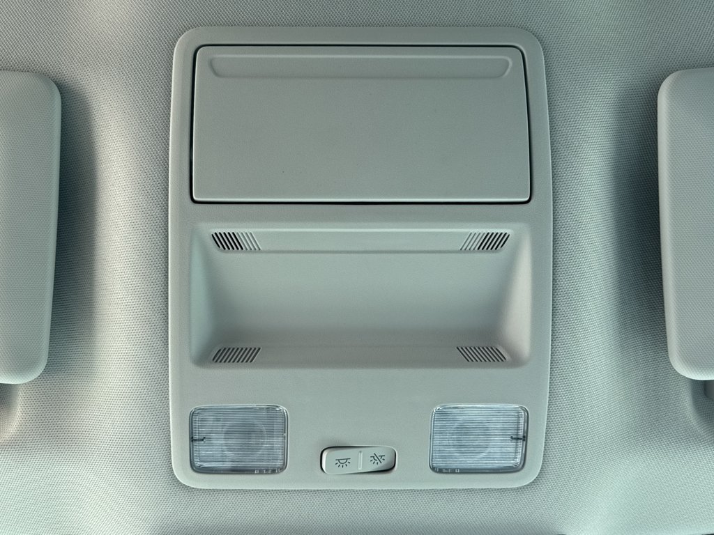 New 2026 Oxford White Ford XLT image 26