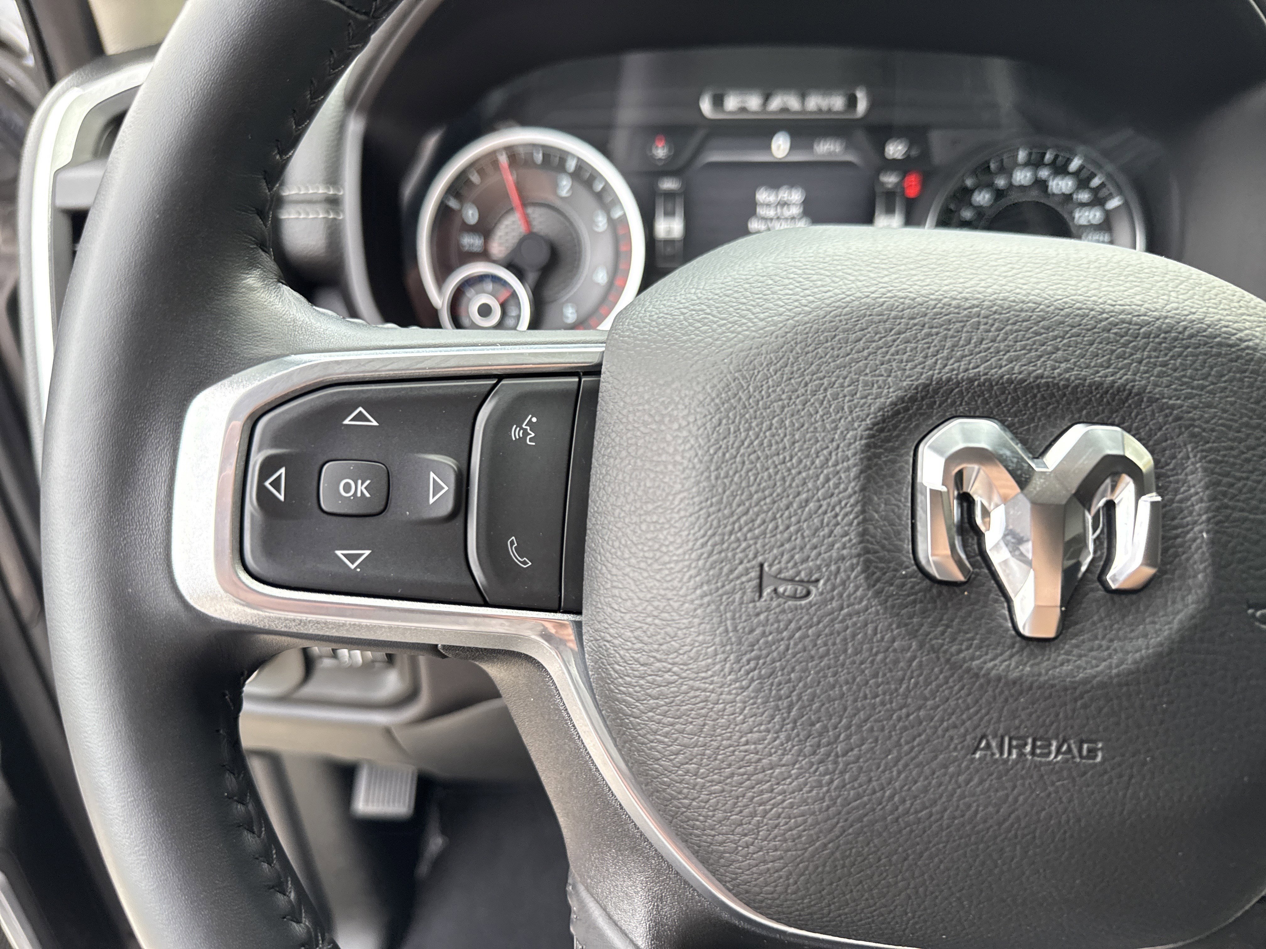 Used 2024 Granite Crystal Metallic Clearcoat Ram Laramie image 25
