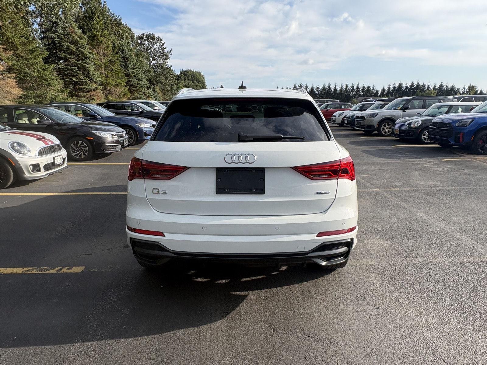 Used 2022 Glacier White Metallic Audi S line Premium image 6