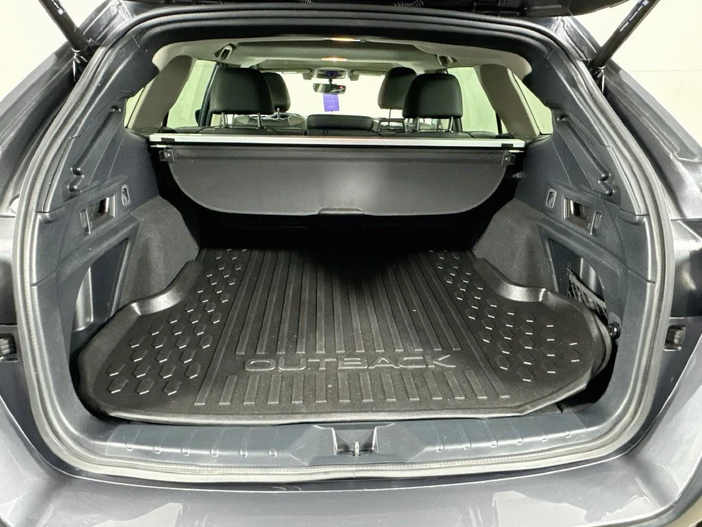Certified Used 2022 Gray Subaru Onyx Edition XT image 32