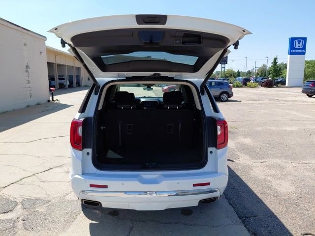 Used 2023 White GMC Denali image 36