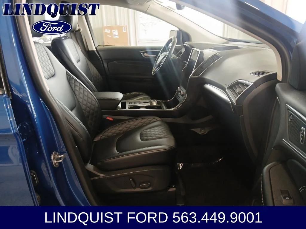 2024 Ford Edge Titanium - Photo 18