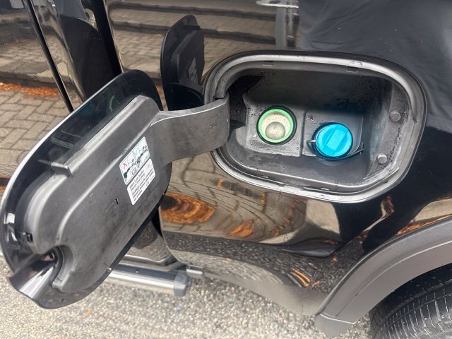 Used 2023 Black GMC Denali image 29