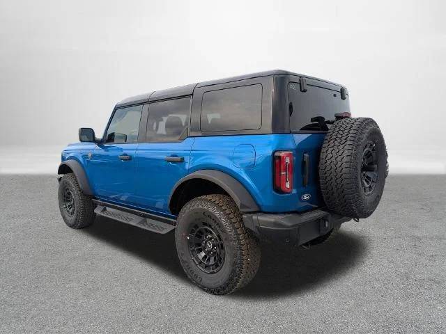New 2026 Velocity Blue Metallic Ford Badlands® image 34