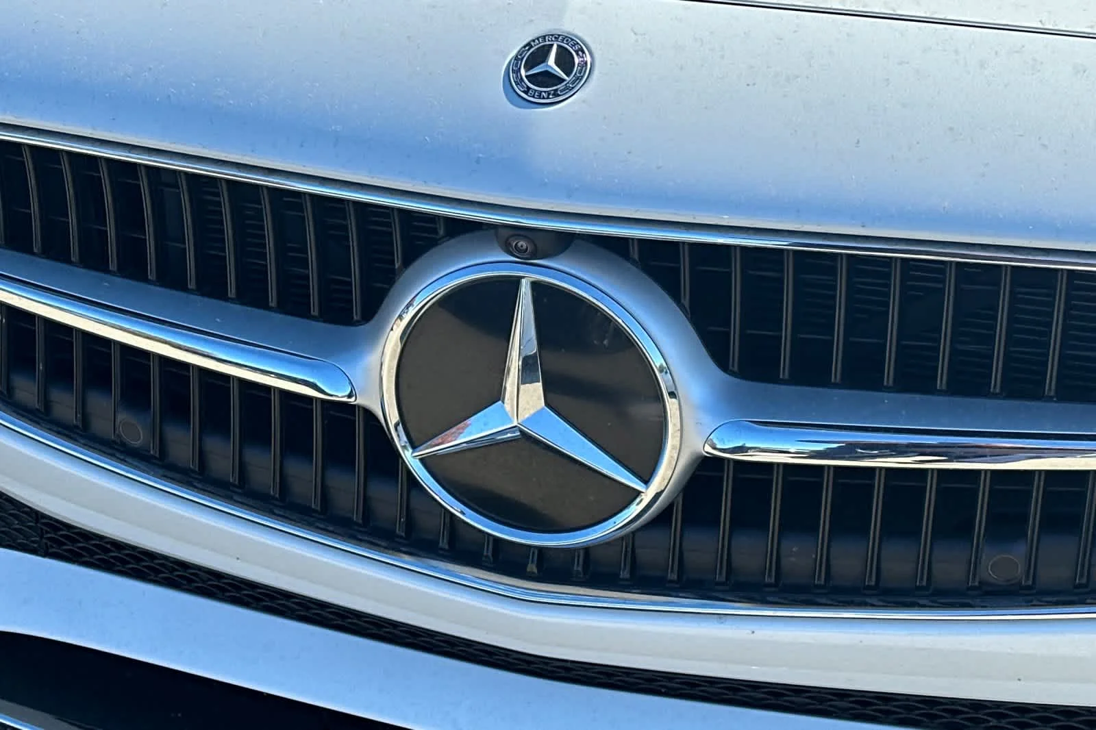 Used 2022 MANUFAKTUR Moonlight White Metallic Mercedes-Benz C 300 image 10