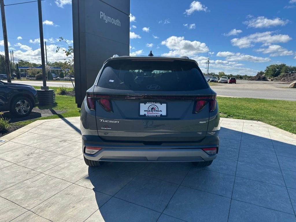 New 2026 Gray Hyundai SEL Plus image 4