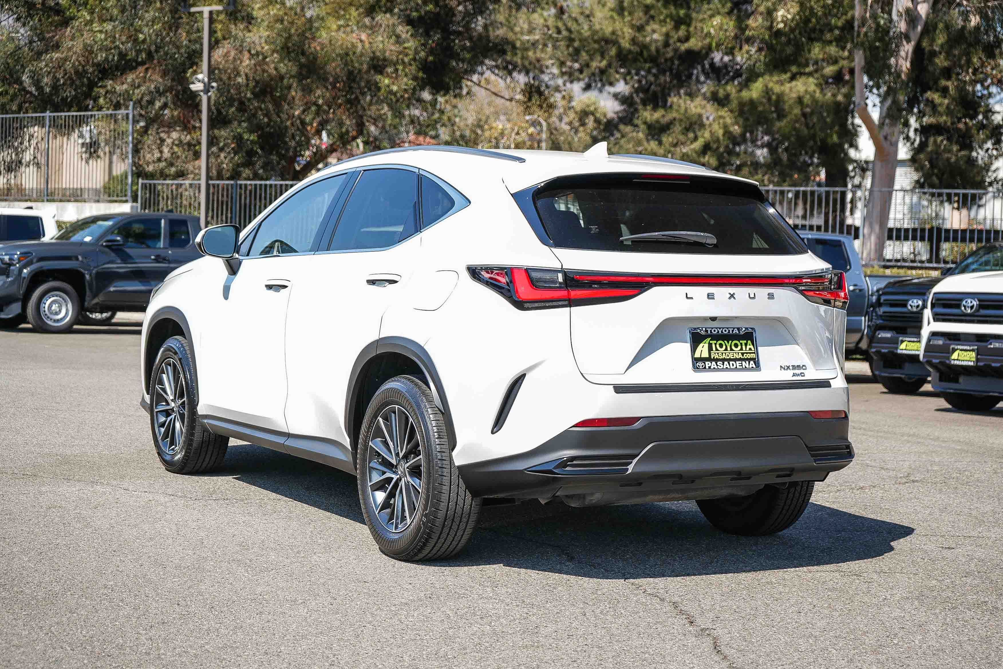 Used 2024 EMINENT WHITE PEA Lexus NX 350 image 8