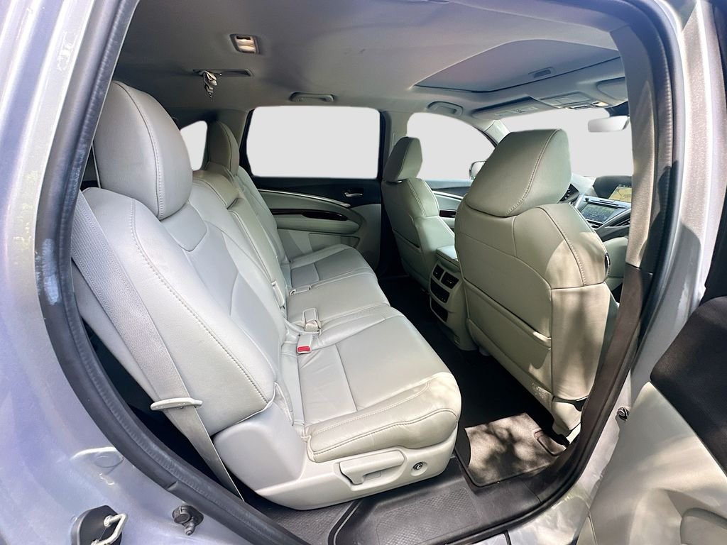 Used 2016  Acura 3.5L image 30