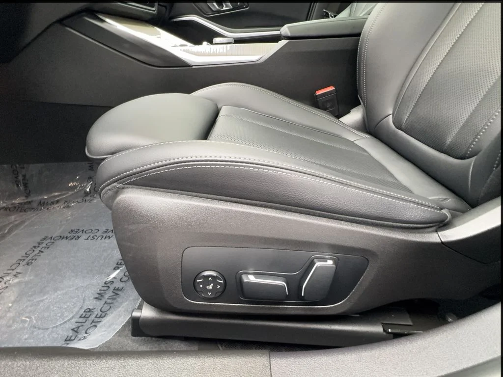 Used 2026 Gray BMW 330i xDrive image 24