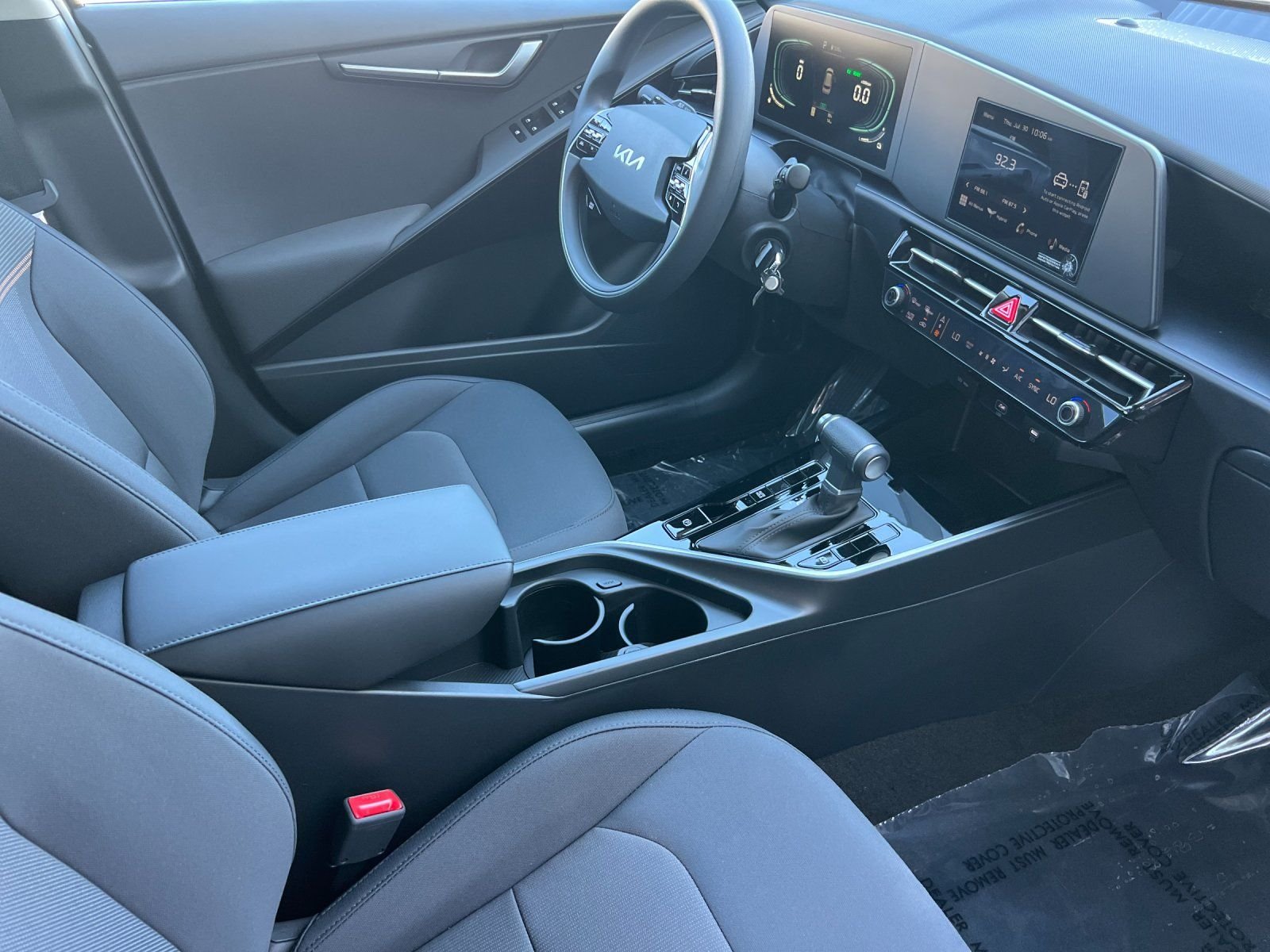 New 2026 Interstellar Gray Kia LX image 16