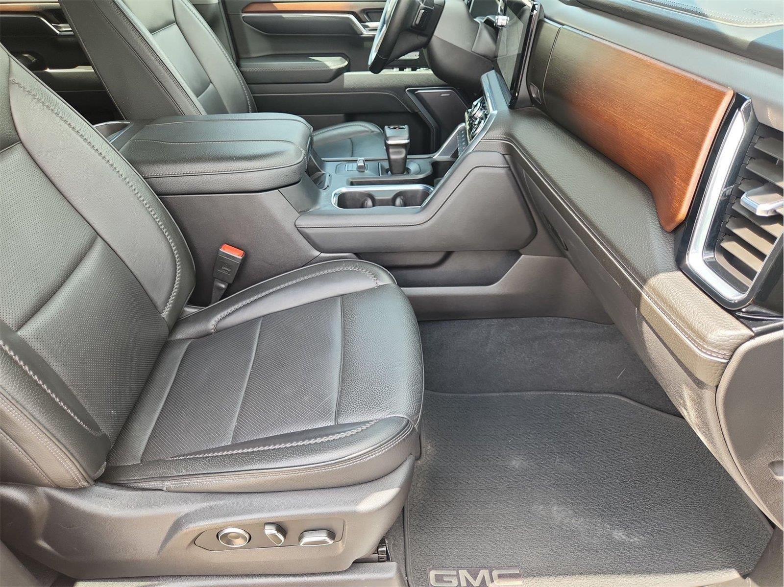 2025 GMC Sierra 1500 Denali Black at Mossy Motors