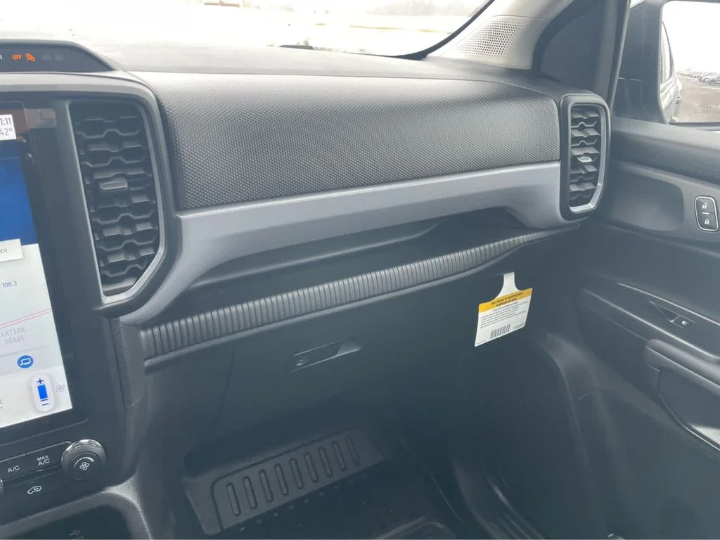 Used 2025 Gray Ford XL image 25