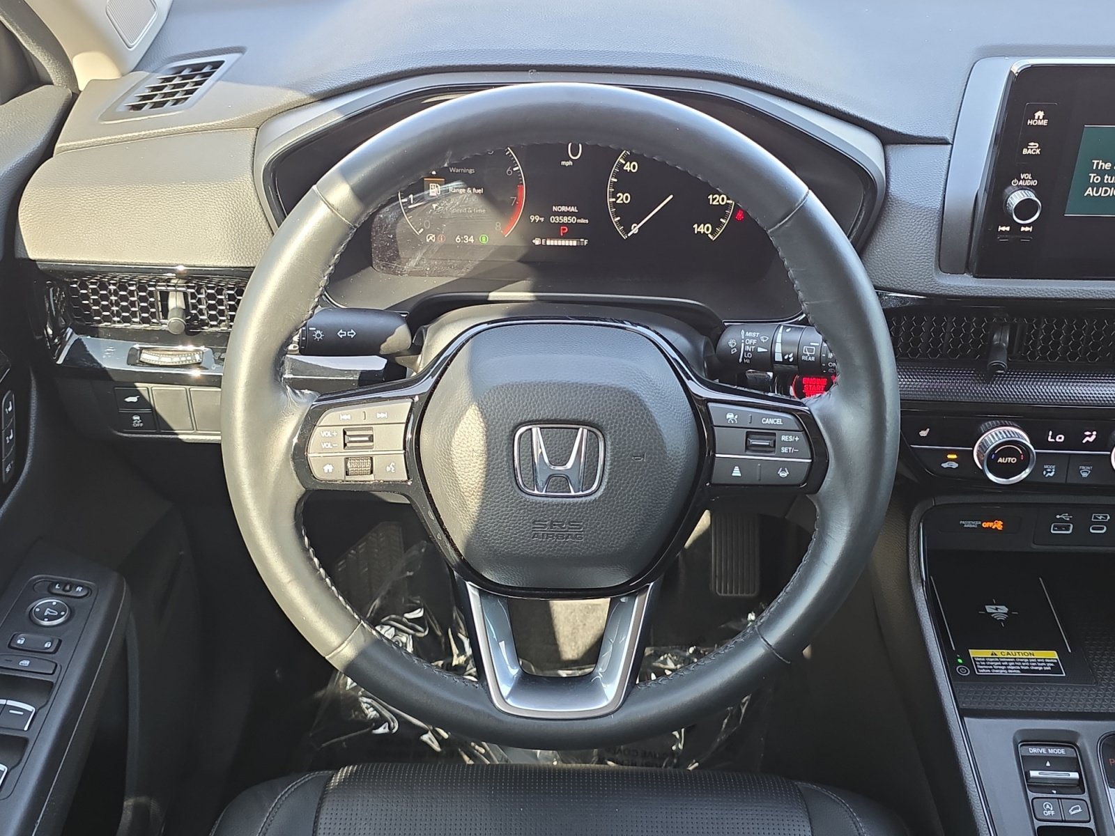 Used 2024 Platinum White Pearl Honda EX-L image 11